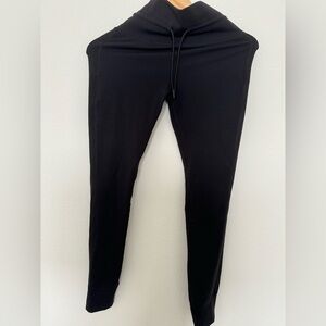 Vuori Daily Legging (size M, Long)